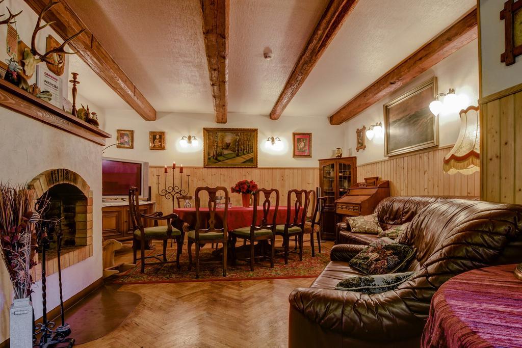Viesu Nams Vecmuiza Hotel Tuja Luaran gambar